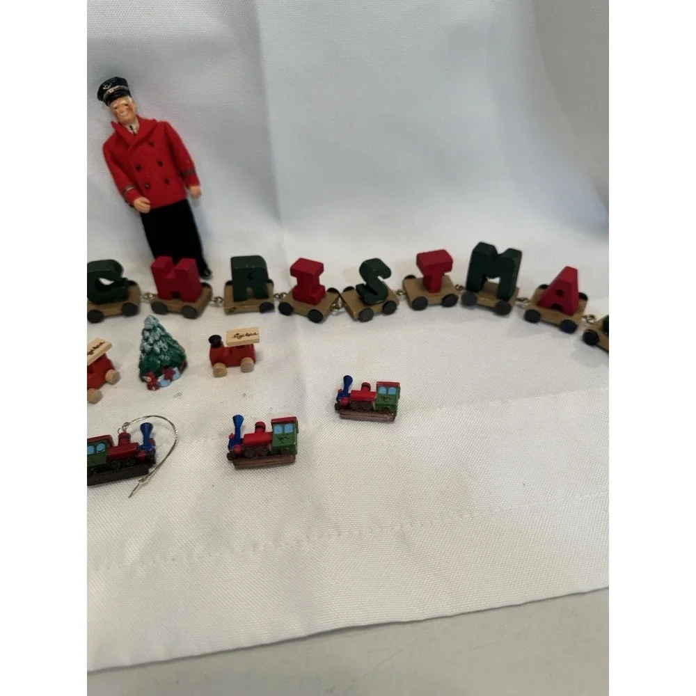 TRAIN Assortment Wooden Resin Christmas Ornaments And Conductor In Felt Suit Lot